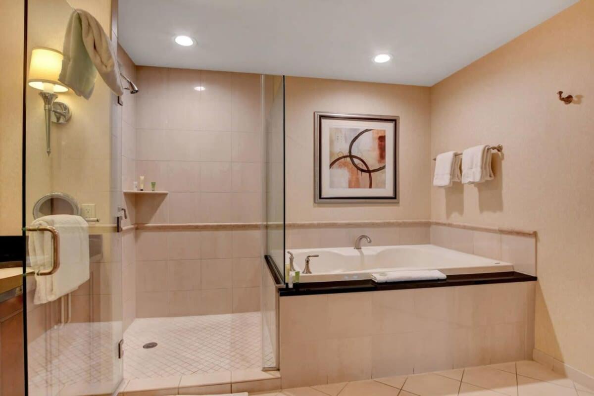 Mgm Signature-21-703 Strip View Jacuzzi Studio Las Vegas Ngoại thất bức ảnh